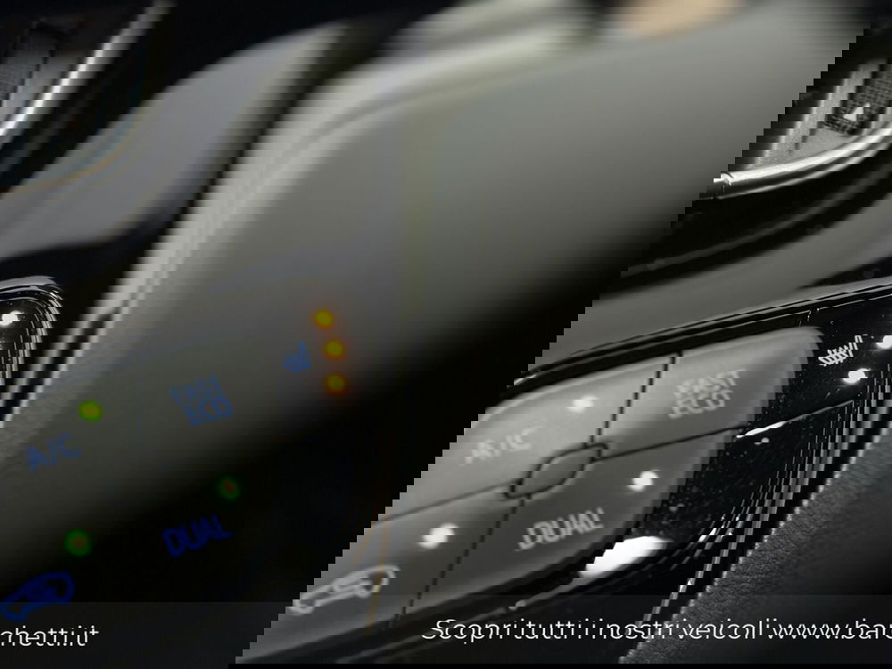 Toyota Toyota C-HR usata a Brescia (12)