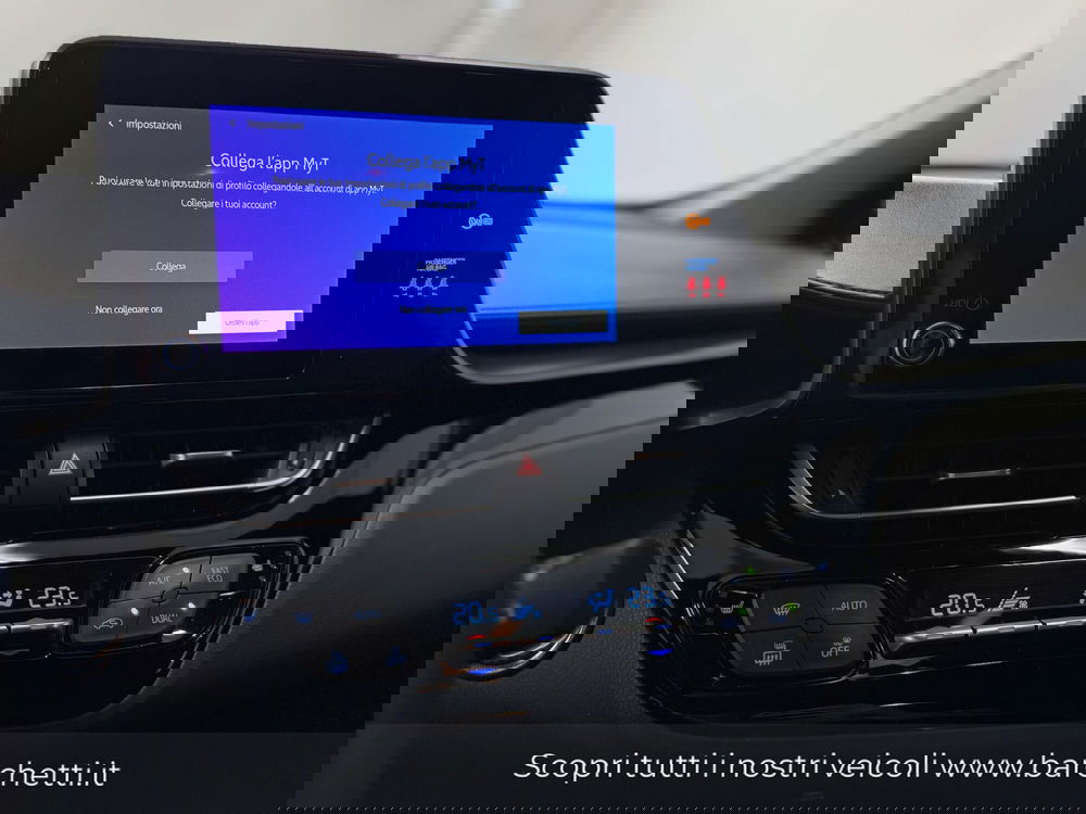 Toyota Toyota C-HR usata a Brescia (9)