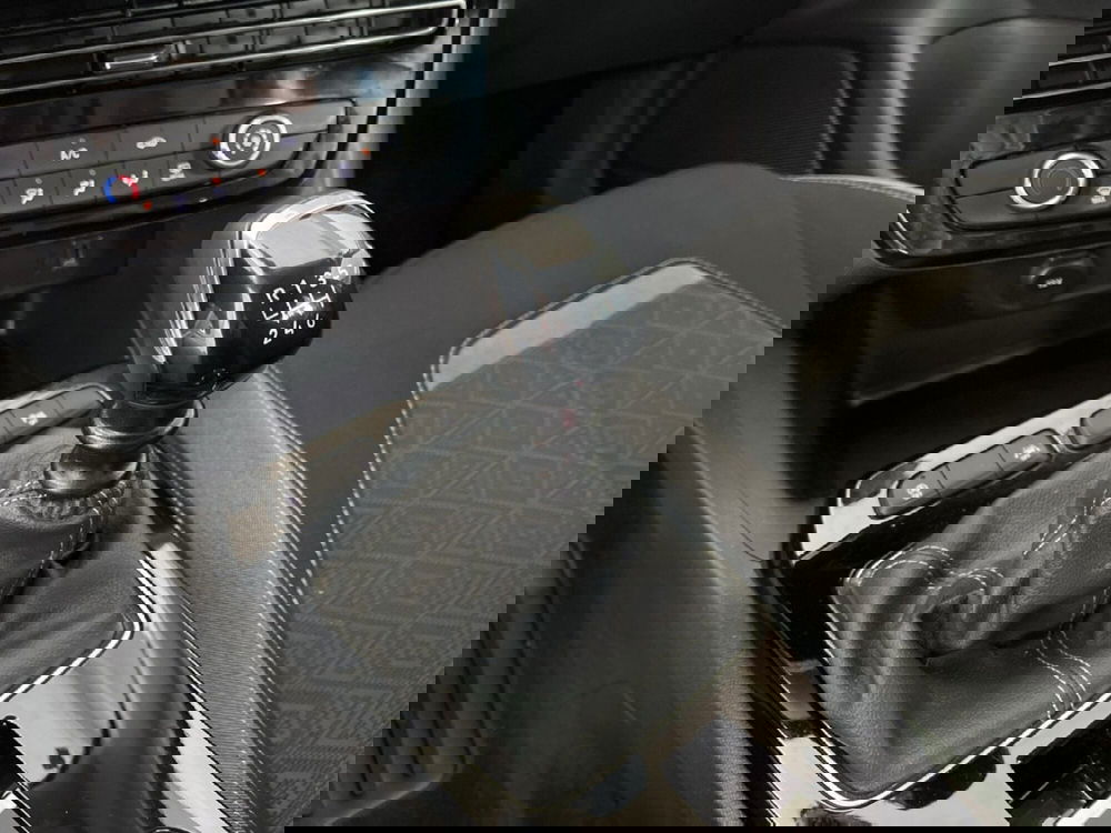 Opel Mokka usata a Torino (13)