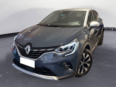 Renault Captur Mild Hybrid 140 CV Techno del 2023 usata a Meda