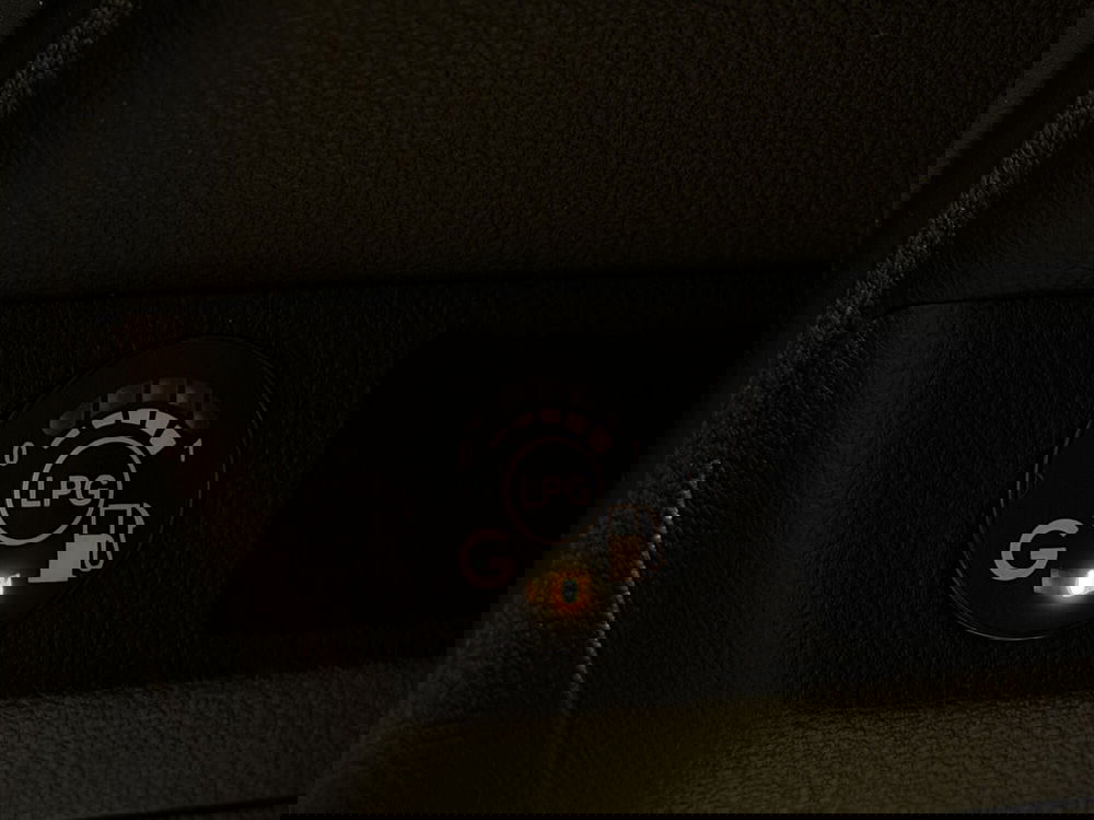 Renault Clio usata a Monza e Brianza (10)