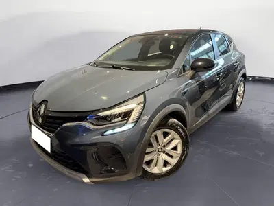 Renault Captur Full Hybrid E-Tech 145 CV Equilibre del 2023 usata a Meda