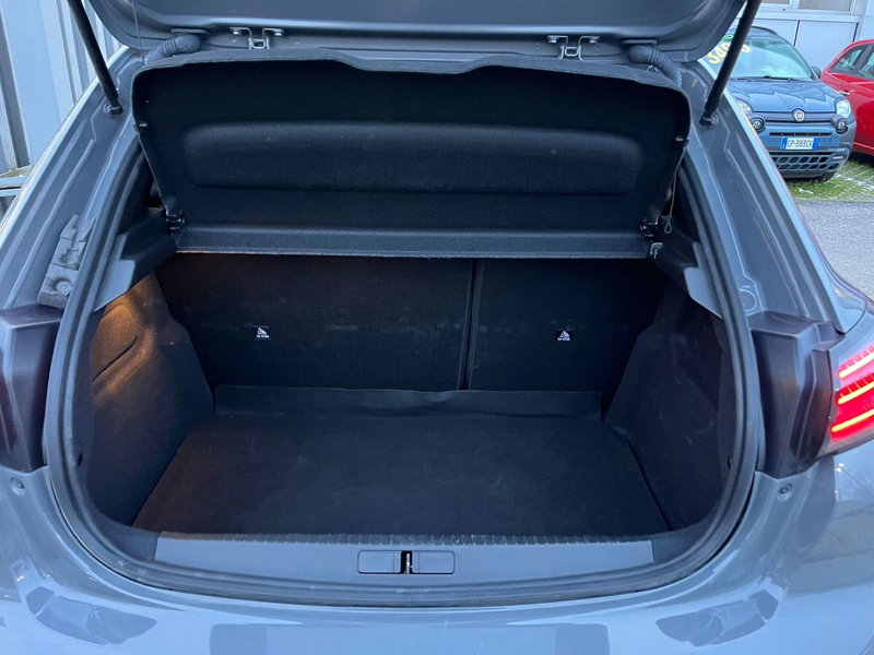 Peugeot 208 usata a Milano (12)