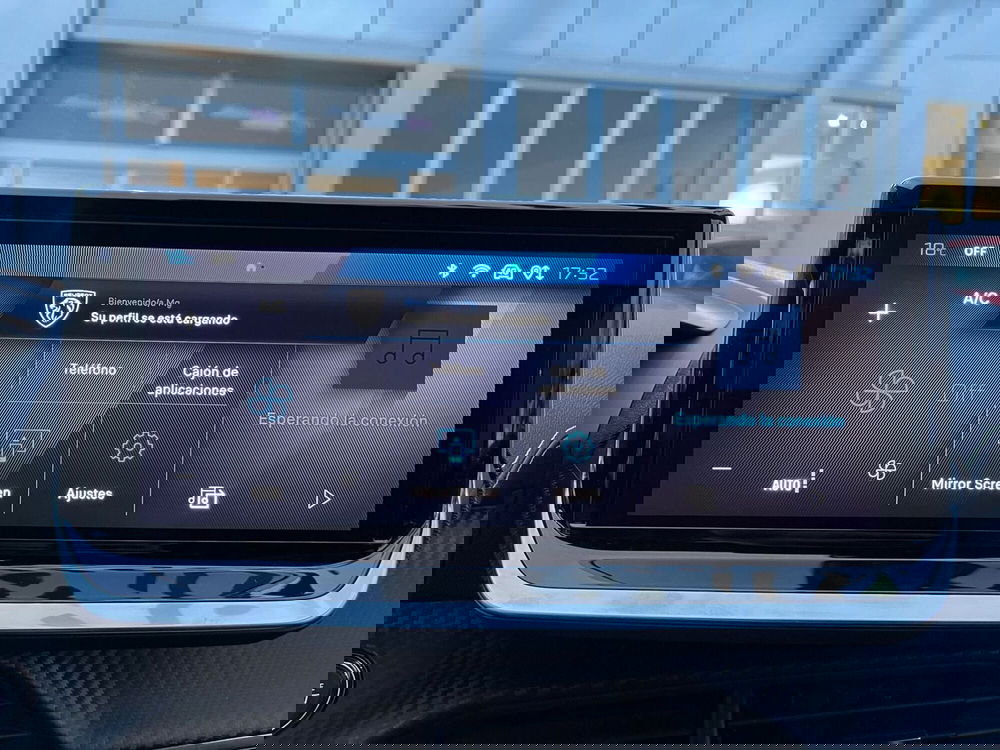 Peugeot 208 usata a Milano (19)