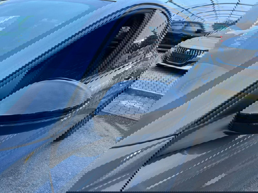 Peugeot 208 usata a Milano (4)