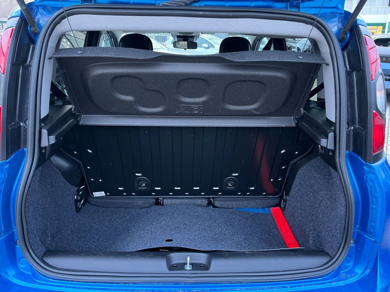 Fiat Panda Cross usata a Milano (12)