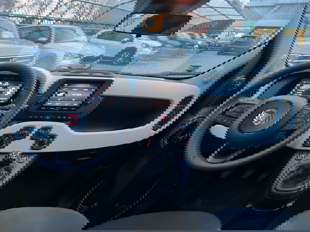 Fiat Panda Cross usata a Milano (17)