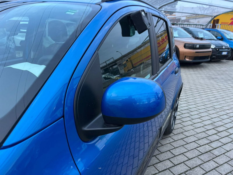 Fiat Panda Cross usata a Milano (4)