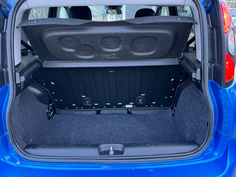 Fiat Panda Cross usata a Milano (12)