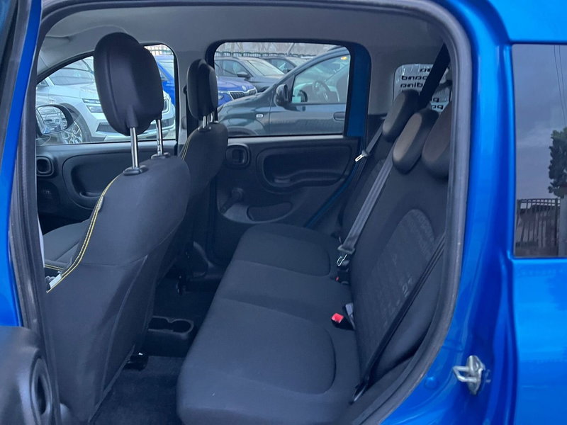 Fiat Panda Cross usata a Milano (15)