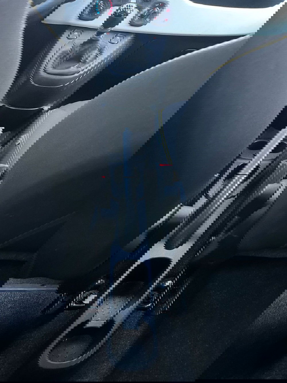 Fiat Panda Cross usata a Milano (20)