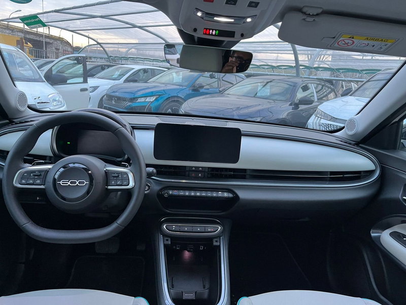 Fiat 600 usata a Milano (18)