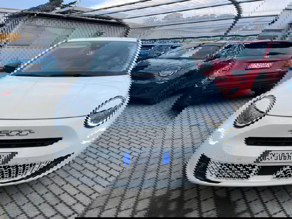 Fiat 600 usata a Milano (2)