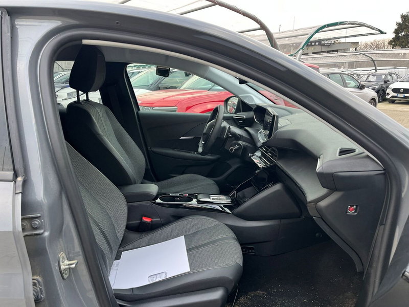 Peugeot 208 usata a Milano (14)