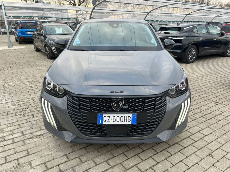 Peugeot 208 usata a Milano (2)