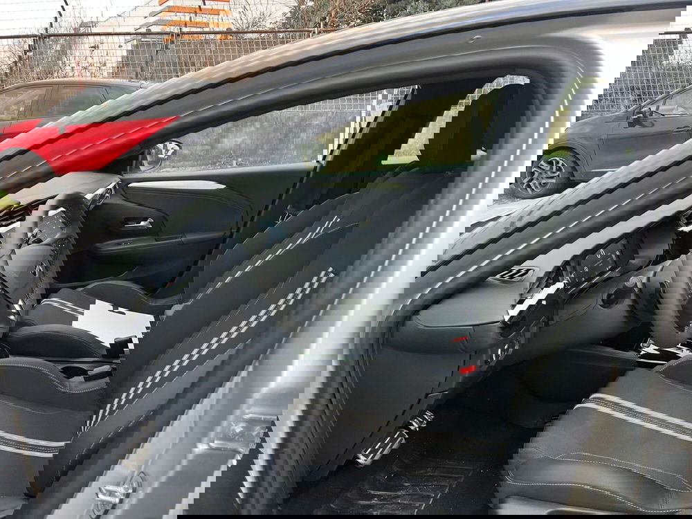 Opel Corsa usata a Milano (13)