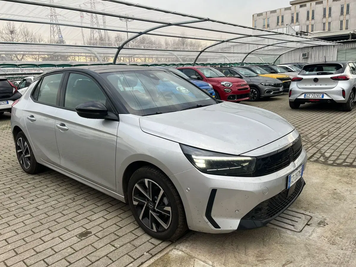 Opel Corsa usata a Milano (3)