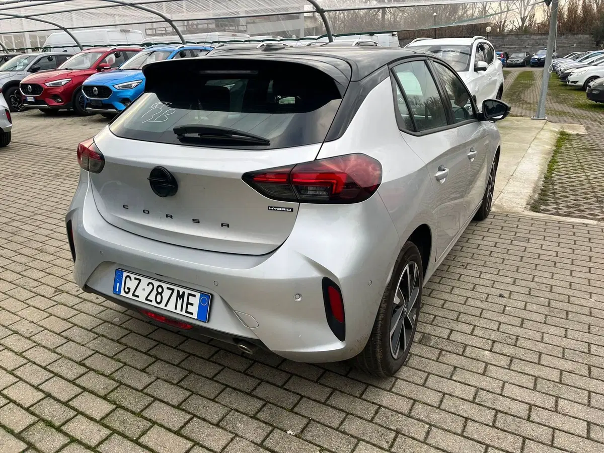 Opel Corsa usata a Milano (9)