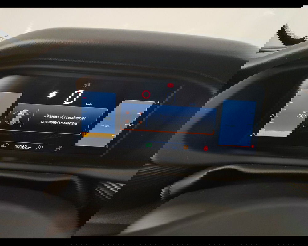 Jeep Avenger usata a Caserta (13)