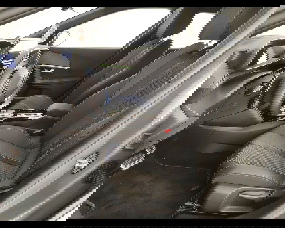 Peugeot 2008 usata a Napoli (17)