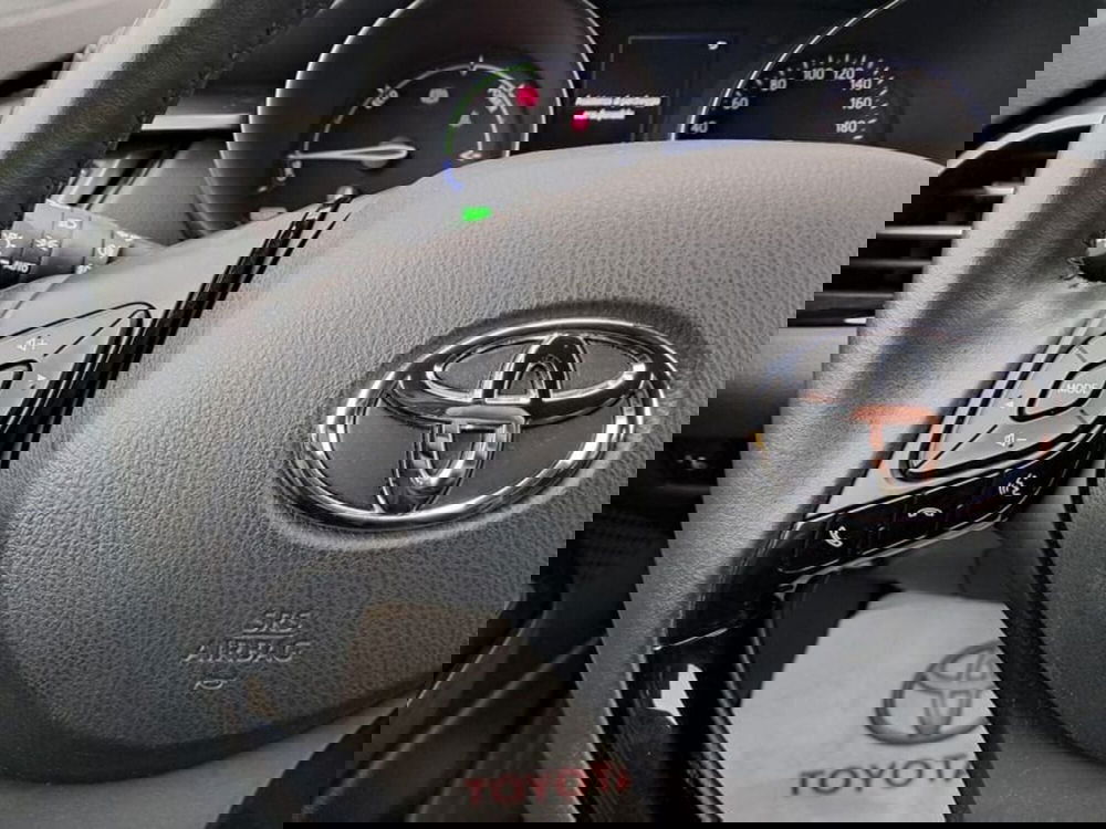 Toyota Toyota C-HR usata a Cagliari (15)