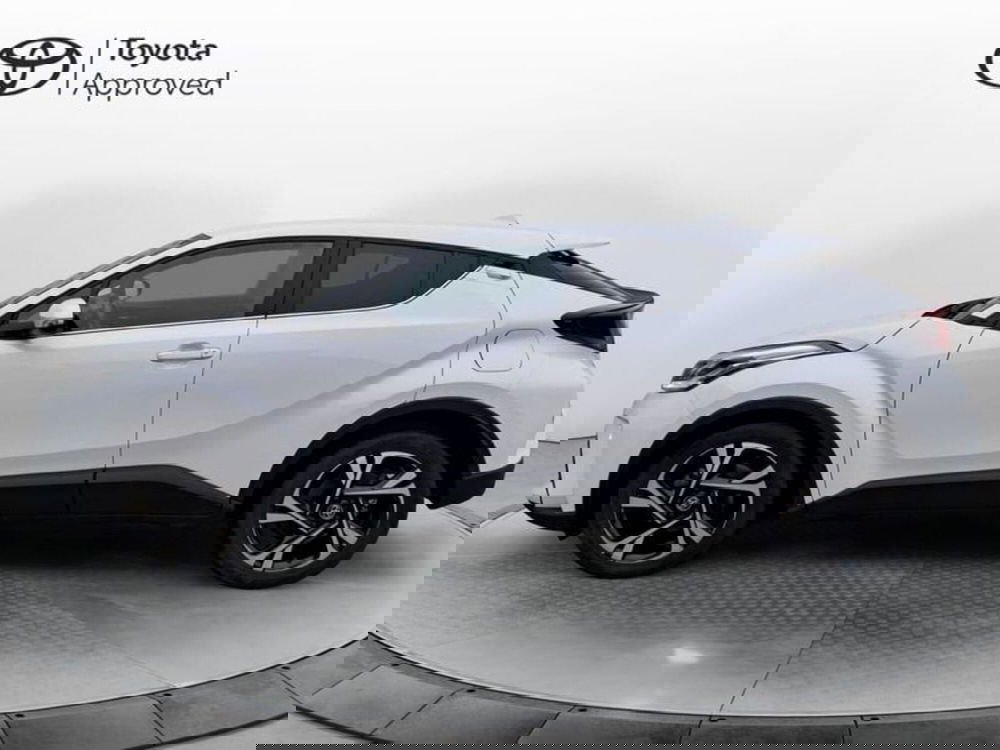 Toyota Toyota C-HR usata a Cagliari (5)