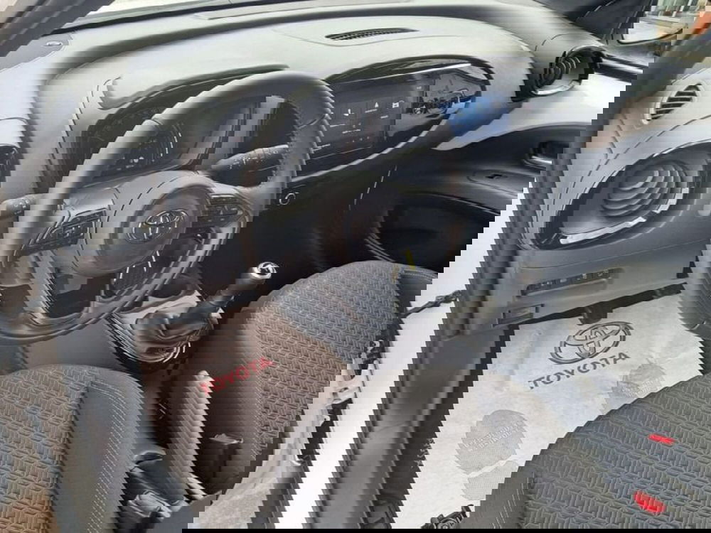 Toyota Aygo X usata a Cagliari (13)