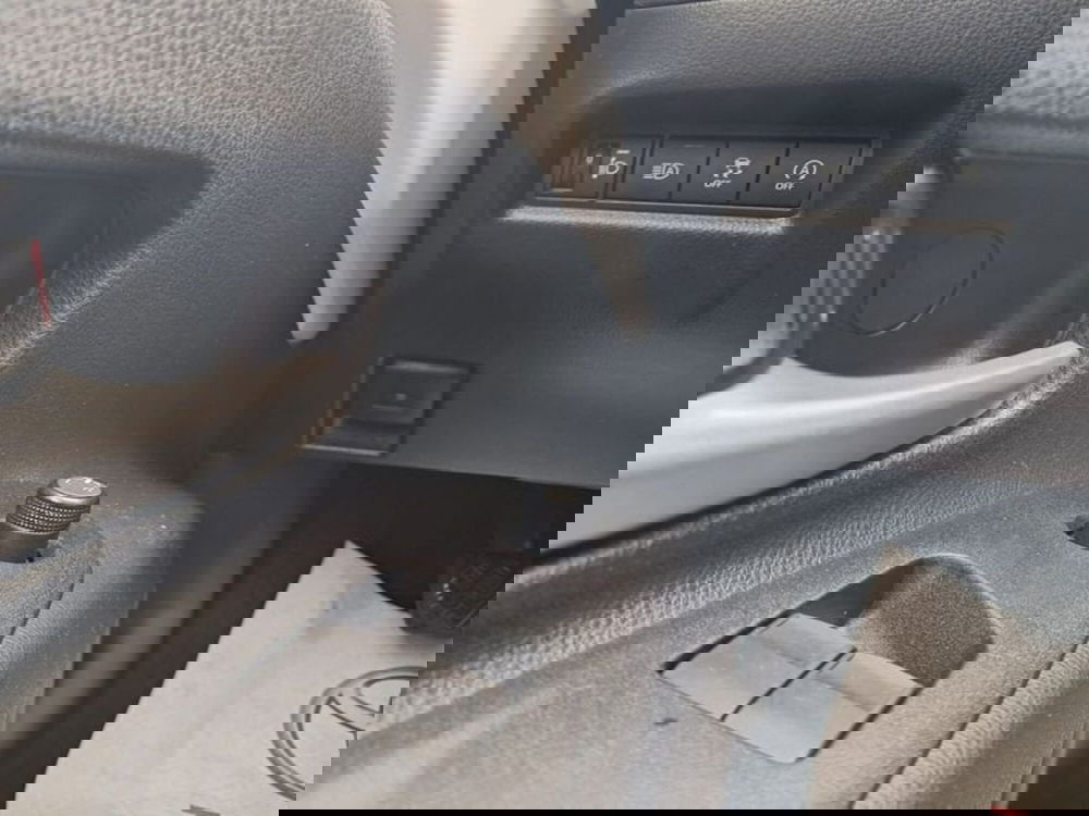 Toyota Aygo X usata a Cagliari (14)