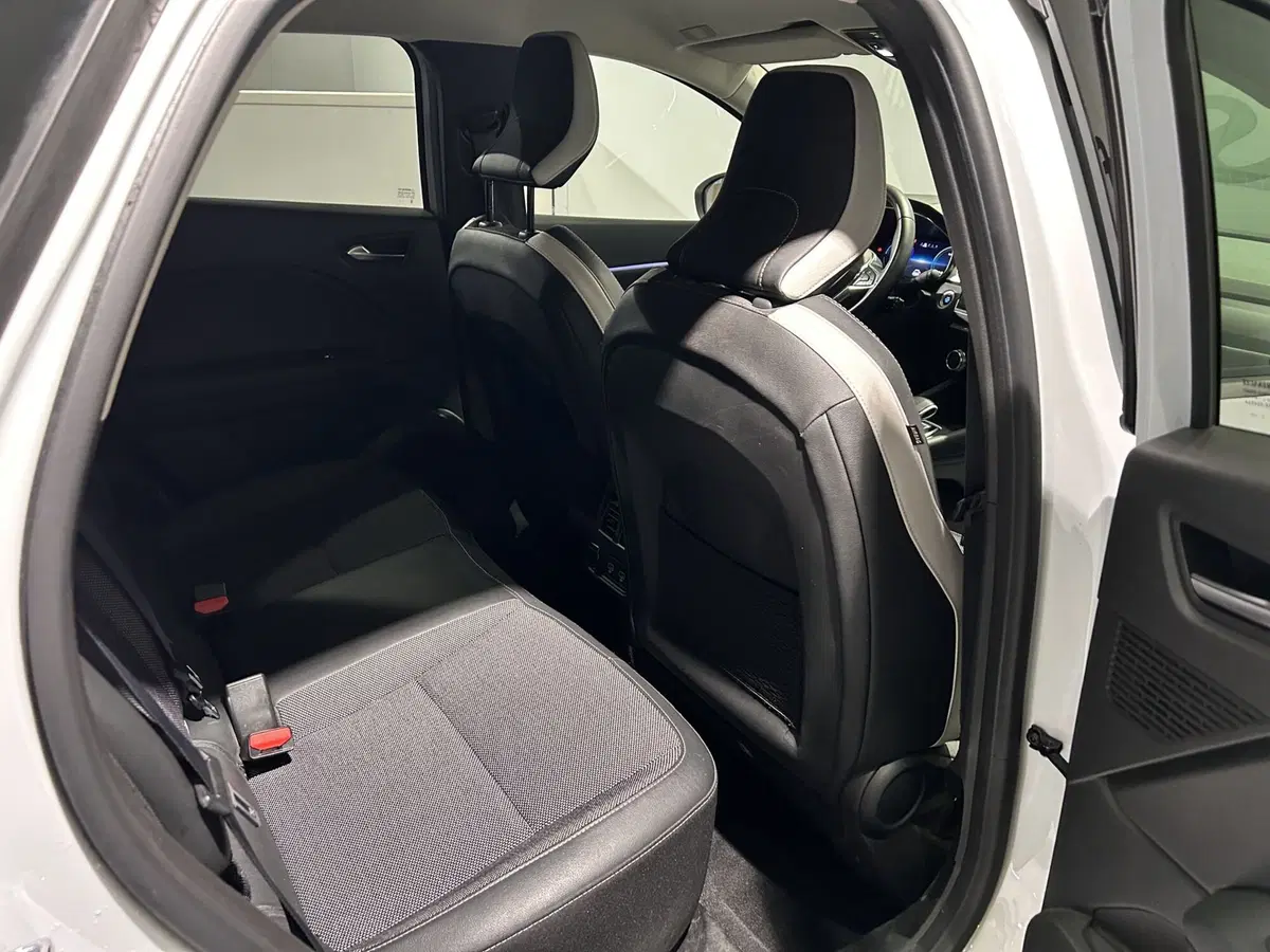 Renault Captur usata a Milano (14)