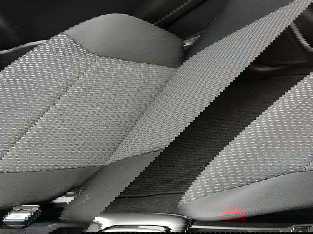 Suzuki Ignis usata a Pesaro-Urbino (15)