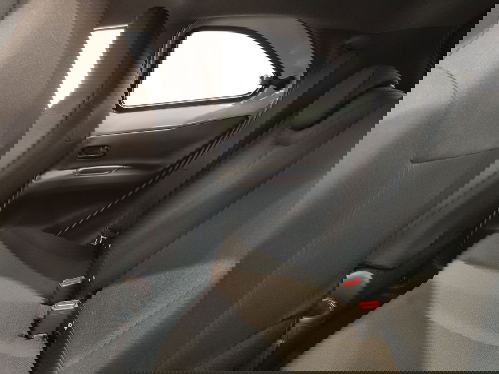 Toyota Aygo X nuova a Roma (14)