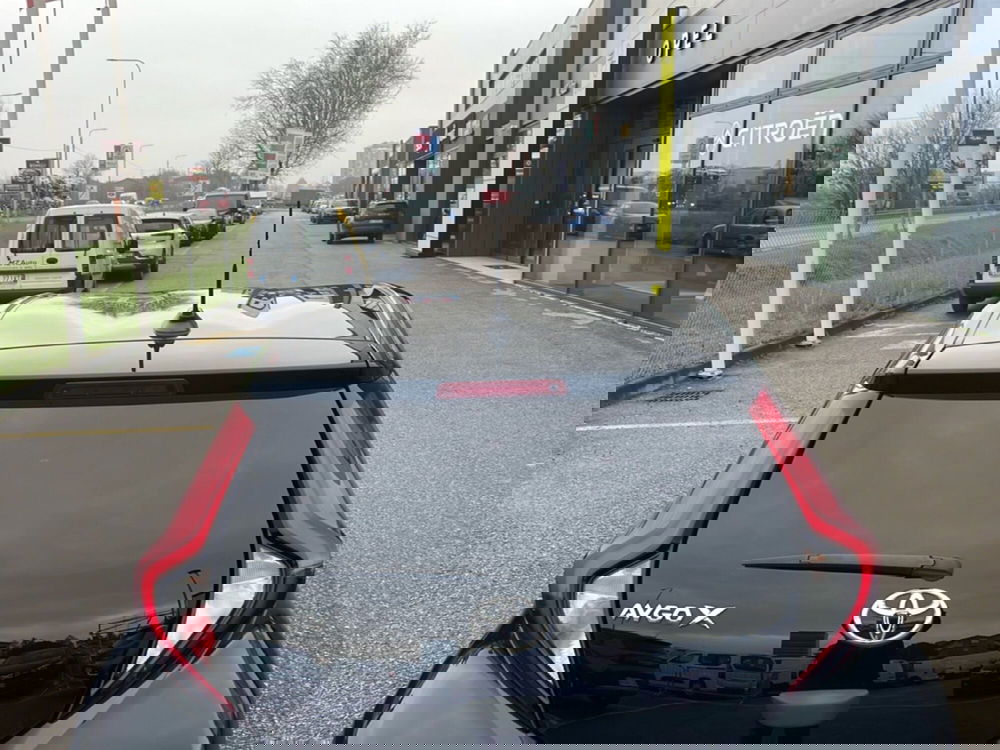 Toyota Aygo X usata a Bologna (11)