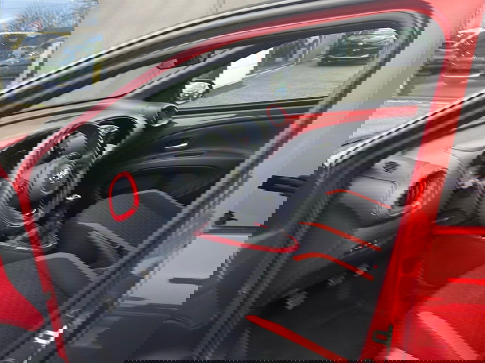 Toyota Aygo X usata a Bologna (12)