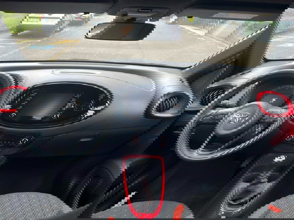 Toyota Aygo X usata a Bologna (13)