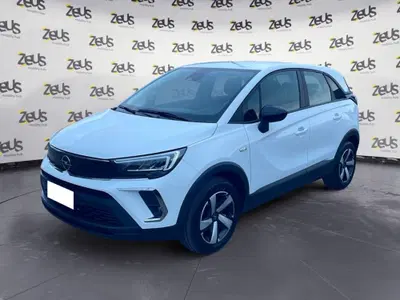 Opel Crossland 1.5 ecotec Ultimate 110cv del 2022 usata a Imola