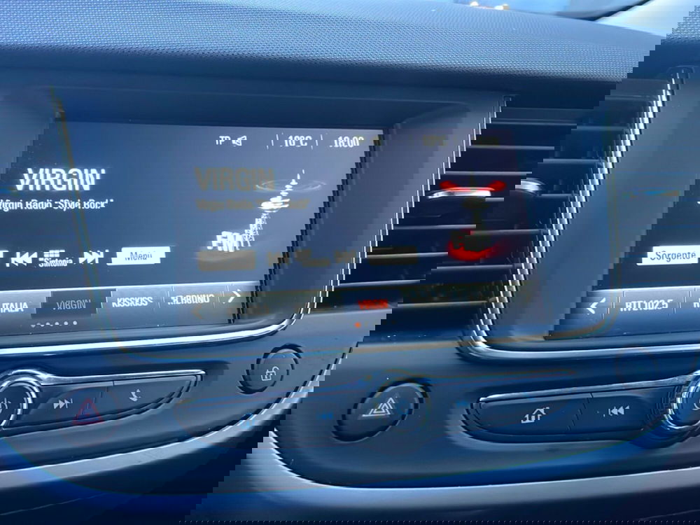 Opel Crossland usata a Bologna (18)