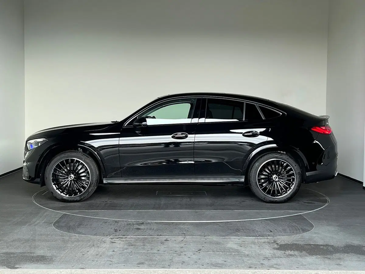Mercedes-Benz GLC Coupé nuova a Bergamo (4)