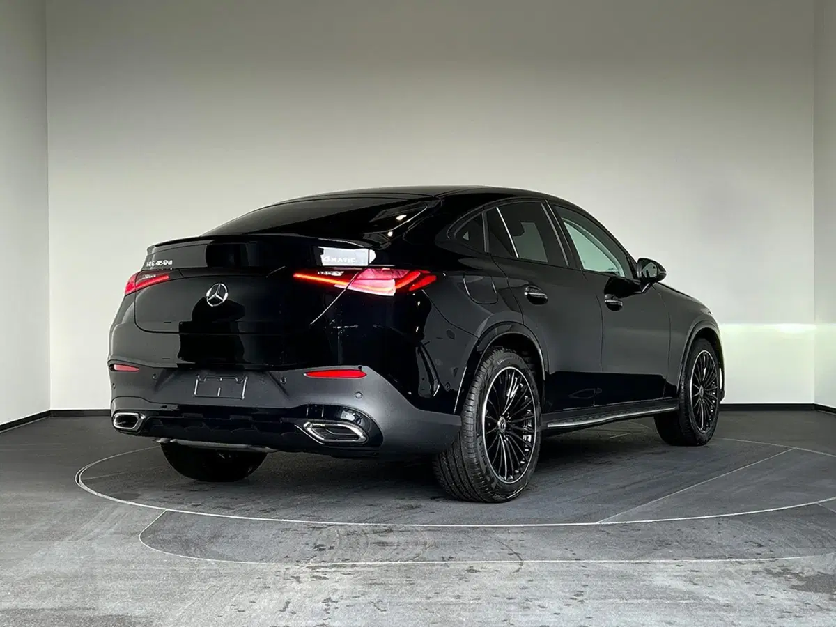 Mercedes-Benz GLC Coupé nuova a Bergamo (6)