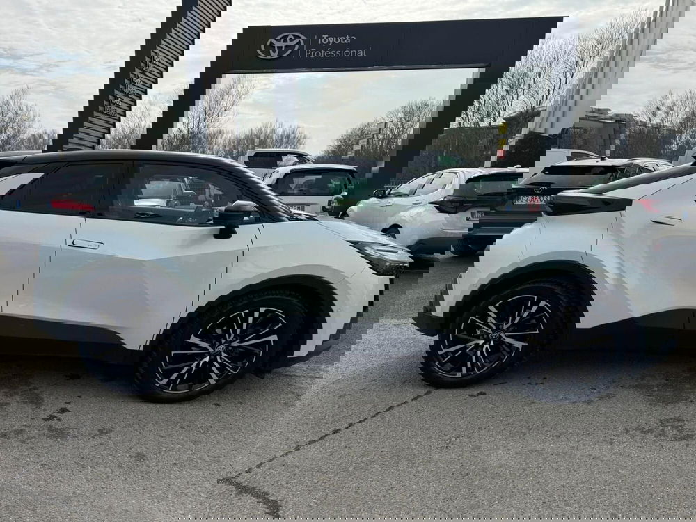 Toyota Toyota C-HR usata a Modena (5)