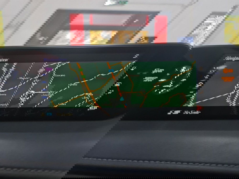 Lexus UX usata a Bologna (12)