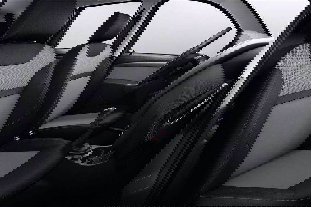 Dacia Duster nuova a Parma (10)