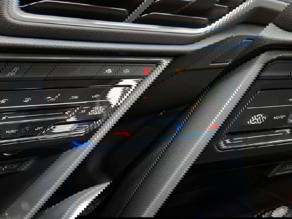 Volkswagen T-Roc usata a Palermo (15)