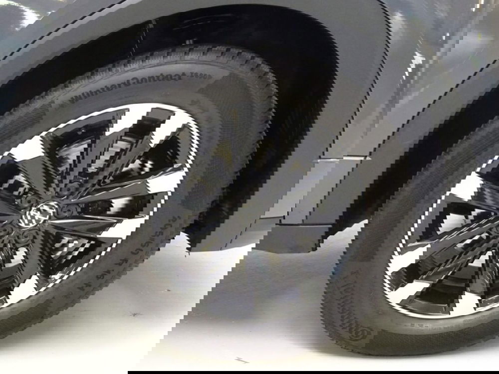 Volkswagen T-Cross usata a Como (8)