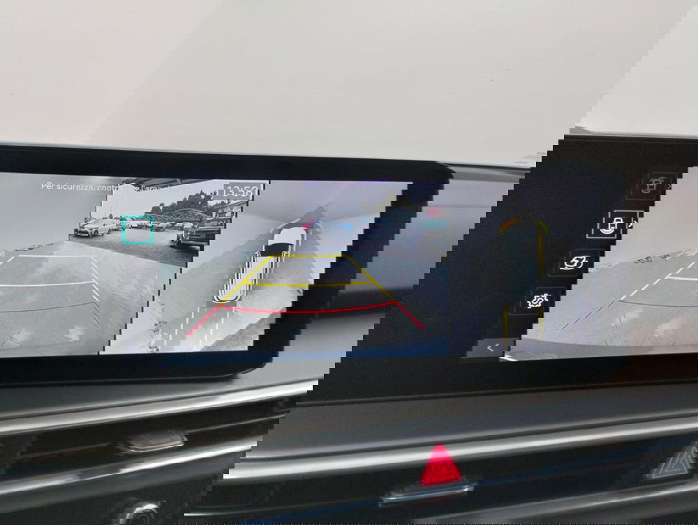 Kia Sorento usata a Como (18)