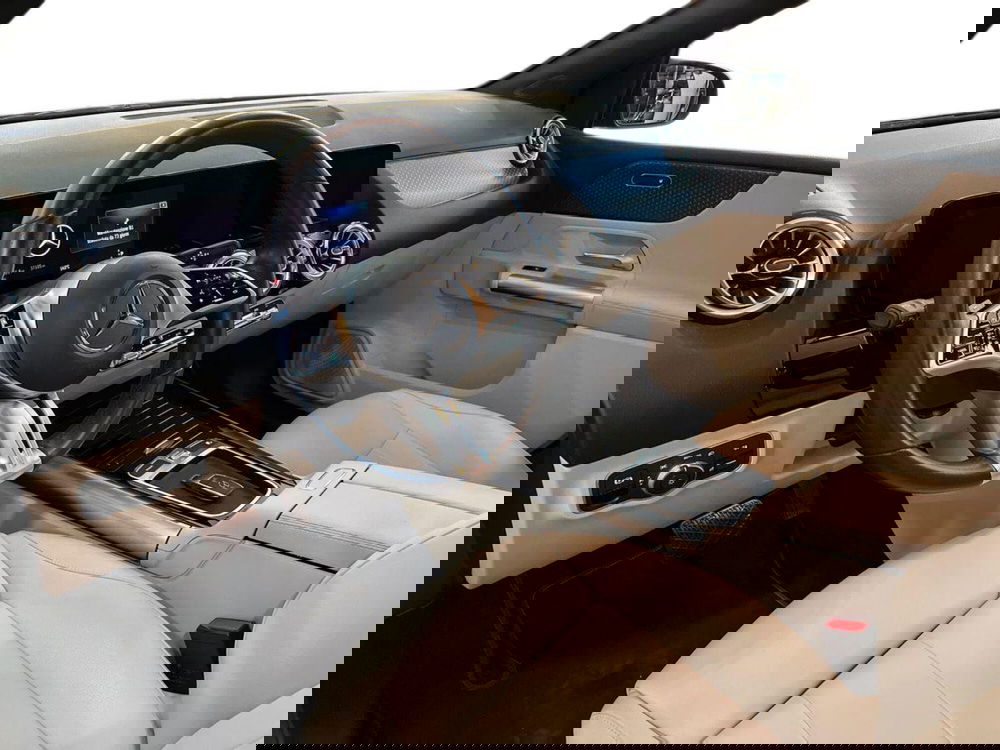 Mercedes-Benz Classe B usata a Bari (10)