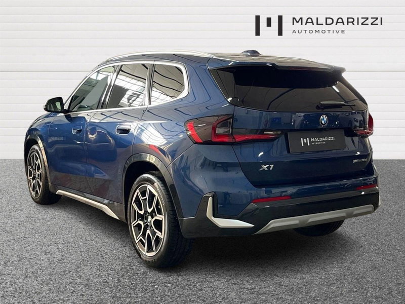 BMW X1 usata a Bari (4)