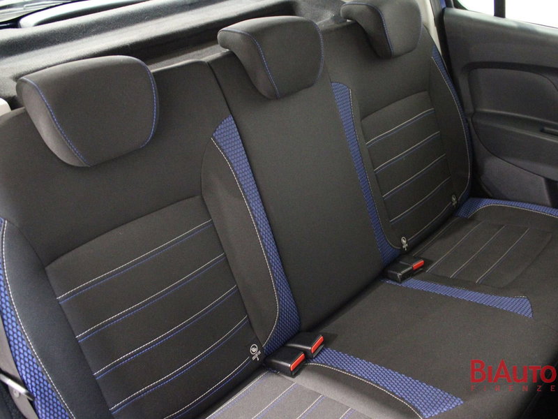 Dacia Sandero usata a Firenze (7)