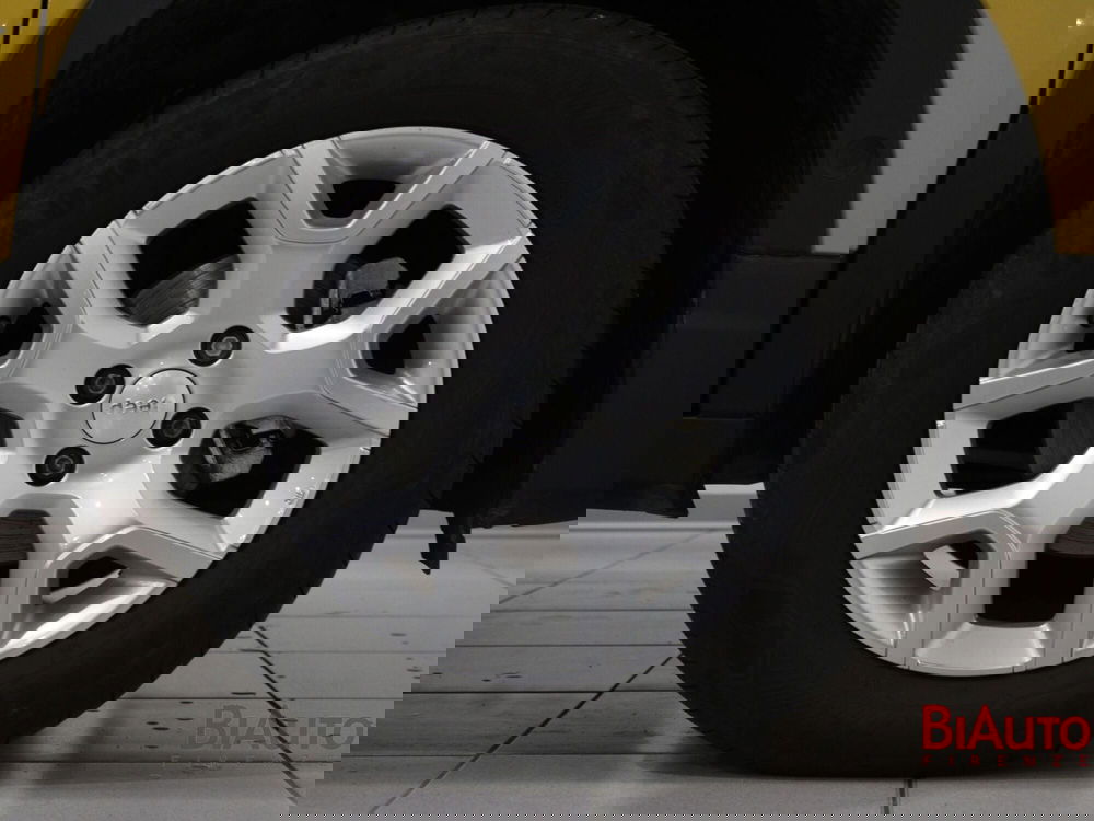 Jeep Avenger usata a Firenze (16)