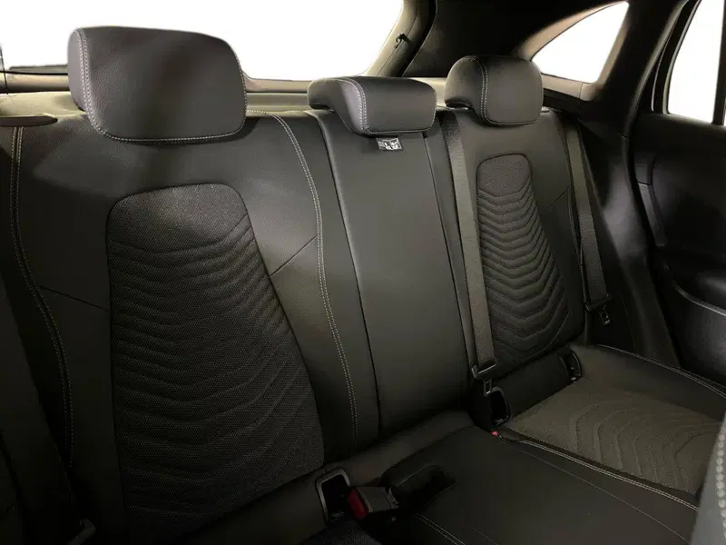 Mercedes-Benz GLA SUV usata a Milano (16)