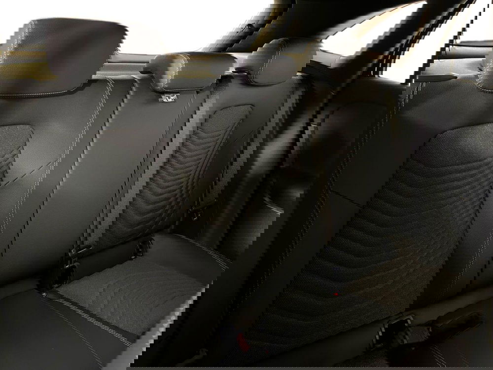 Mercedes-Benz GLA SUV usata a Milano (16)